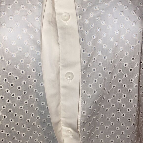 Liz Claiborne Eyelet Button-Down Sleeveless Blouse White Size M NWT - Picture 5 of 7
